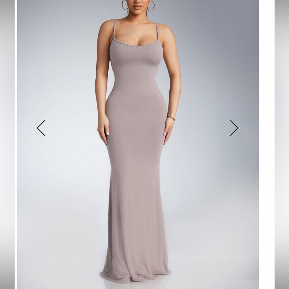 Elegant  Taupe nakedwardrobe everything Maxi Dress